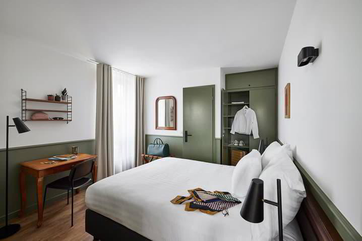 2 rooms Apartment for rent in Lausanne - image 1/2