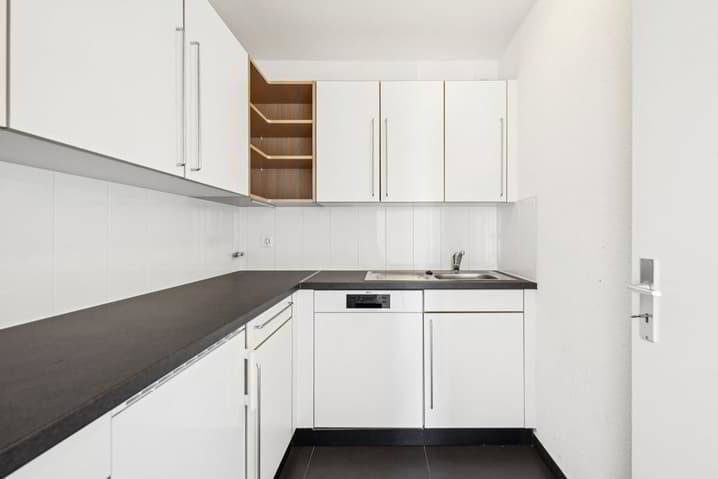 À LOUER - SURFACE DE BUREAUX DE 198 m² À LAUSANNE - Ansicht 2