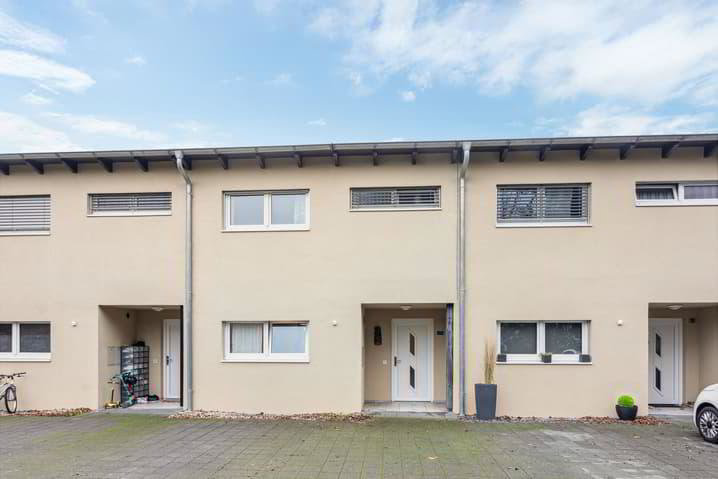 Casa di 6.5 locali in vendita a Estavayer-le-Lac - immagine 1/10