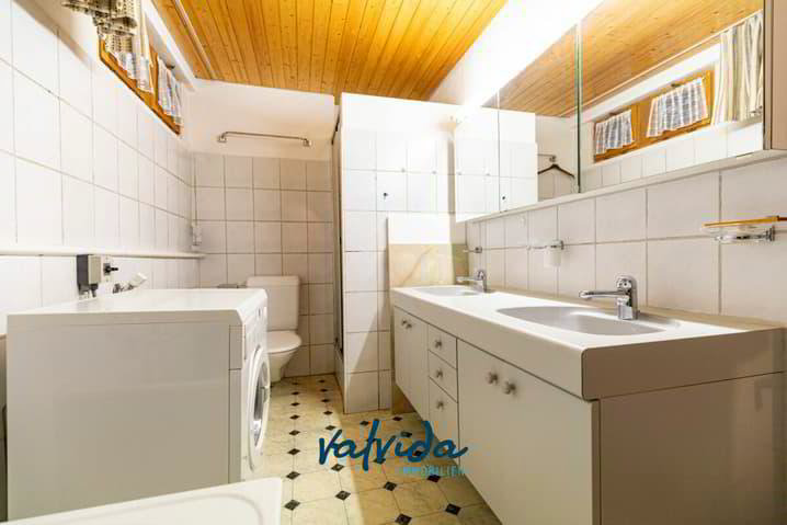 Appartement 6.5 pièces à acheter à Ernen - image 1/13