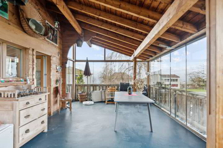 Casa di 7.5 locali in vendita a Mörigen - immagine 1/10