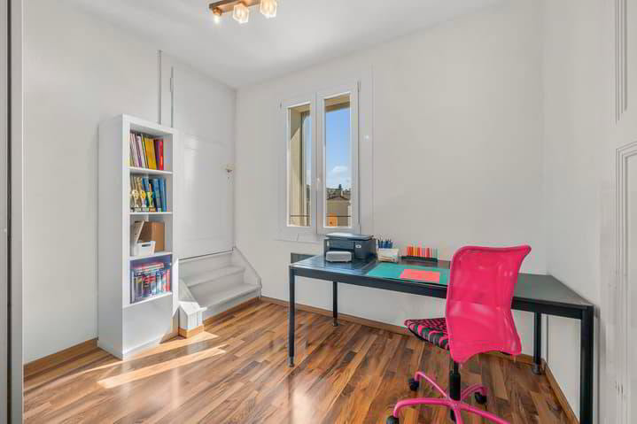 6.5 rooms House to buy in Lausanne - image 1/13