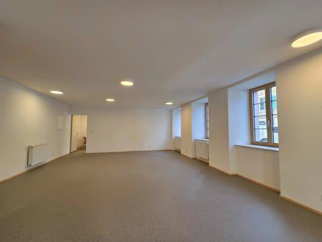 2 Zimmer Büro zu vermieten in Rossinière - Bild 1/4
