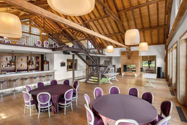 20 rooms House to buy in Apples - image 1/13