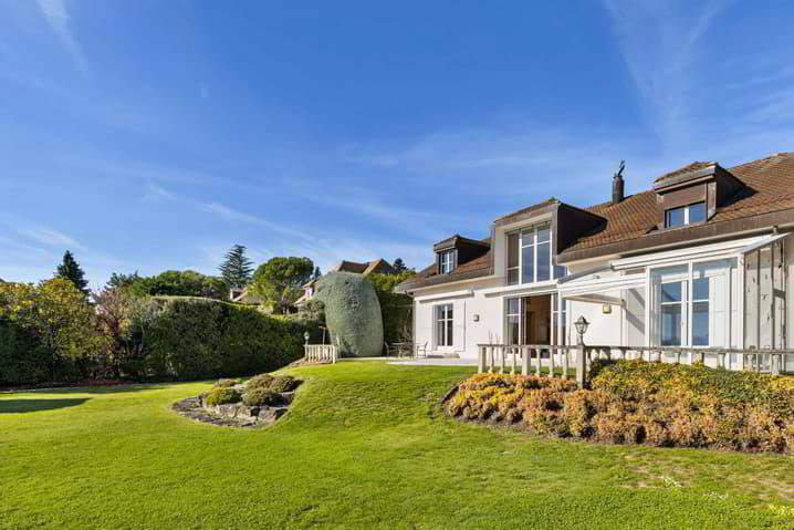 Haus – Féchy