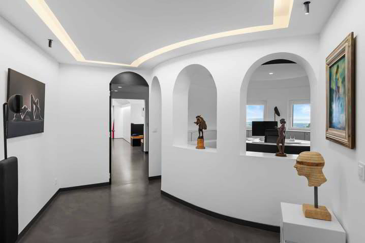10 Zimmer Haus zum verkaufen in Givrins - Bild 1/13