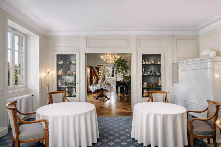 Maison 16 pièces à acheter à Vufflens-le-Château - image 1/4
