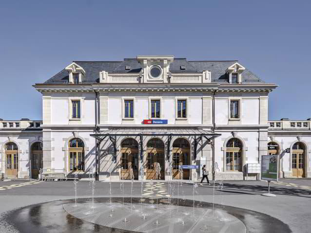 Ufficio & Commercio di null locali in affitto a Renens VD - immagine 1/6
