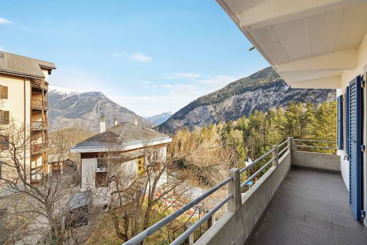 12.5 rooms House to buy in Les Marécottes - image 1/13