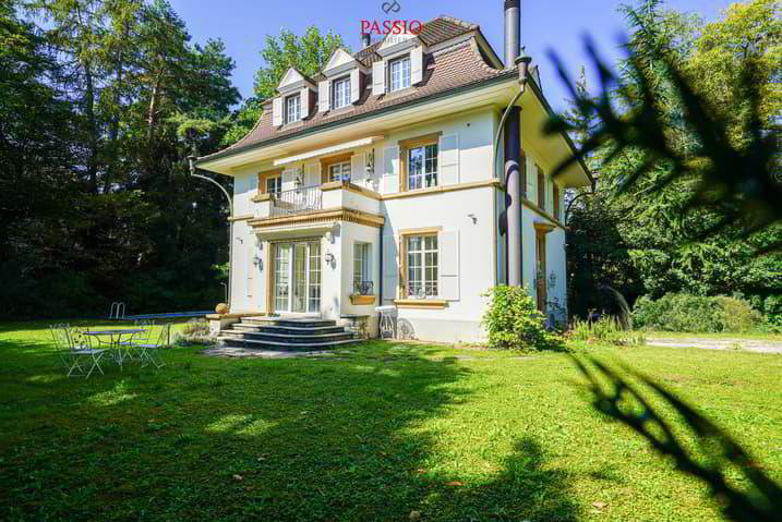 Maison 9.5 pièces à acheter à Bienne - image 1/13