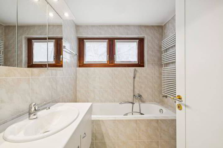 Maison 5 pièces à acheter à Epalinges - image 1/13
