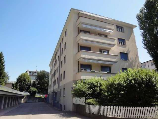 null rooms Car park, garage for rent in Lausanne - image 1/1
