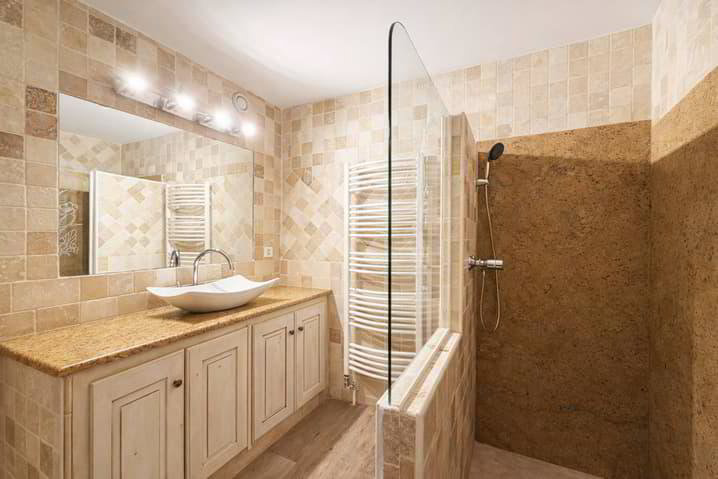4.5 rooms Apartment to buy in Lausanne - image 1/6