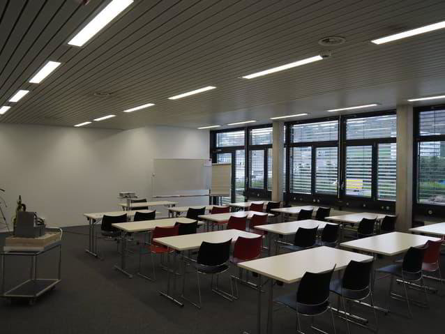 Surface administrative de 93 m² au 1er étage - Ansicht 2