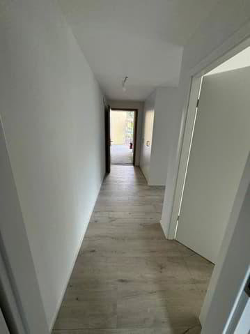 2.5 Zimmer Wohnung zum verkaufen in Yverdon-les-Bains - Bild 1/6