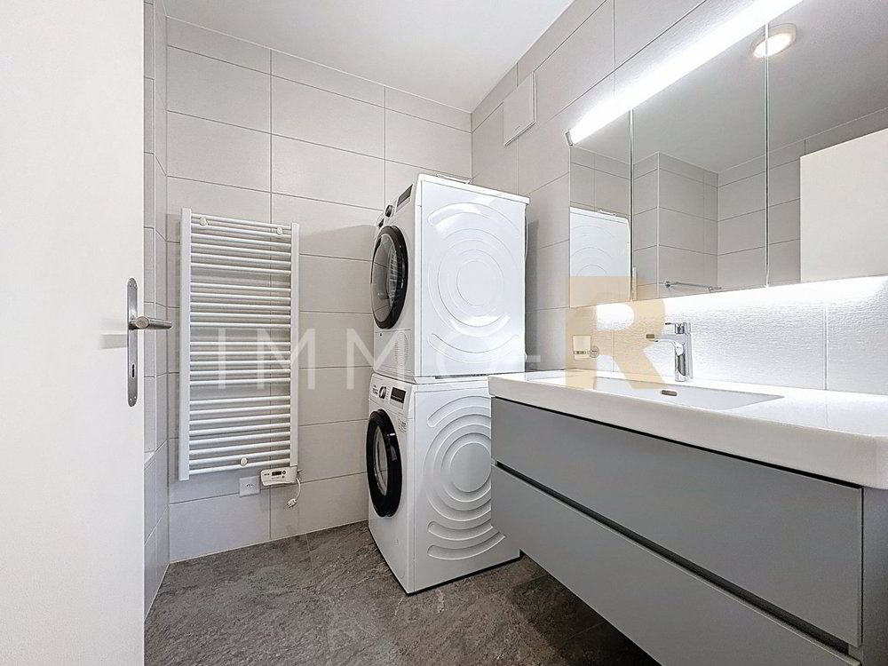 4 rooms Apartment to buy in Corpataux - image 1/7