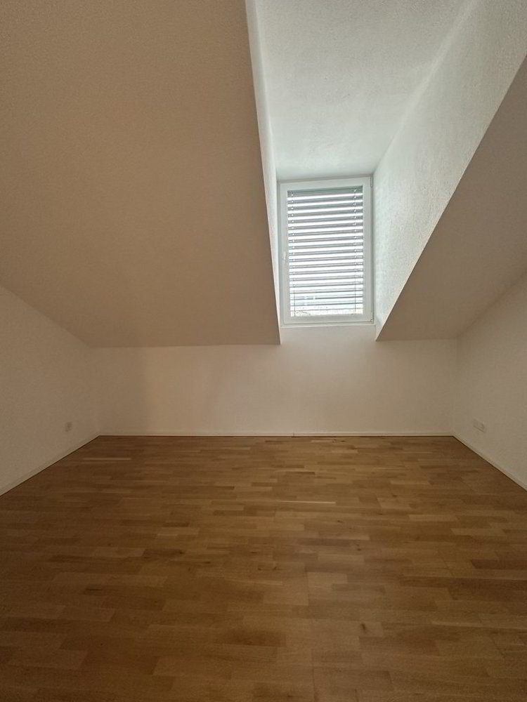 Appartamento di 2.5 locali in affitto a Safenwil - immagine 1/8
