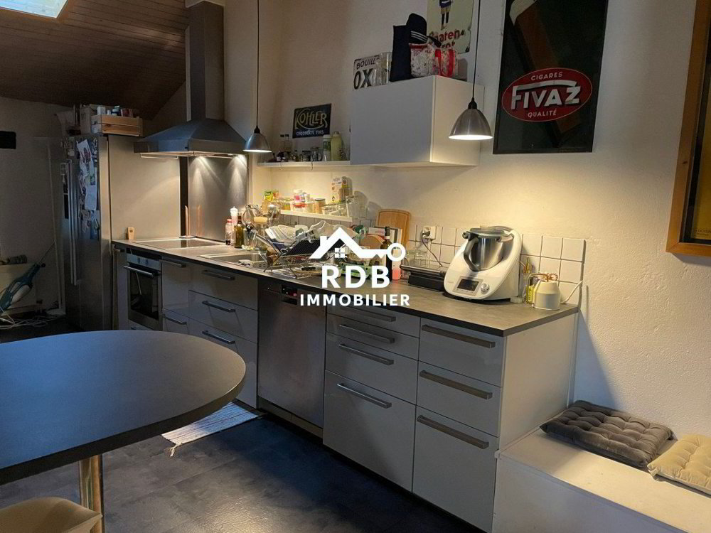 Maison 5 pièces à louer à Satigny - image 1/13