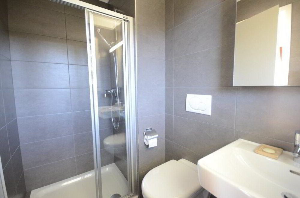 Appartement 5.5 pièces à louer à Pully - image 1/10