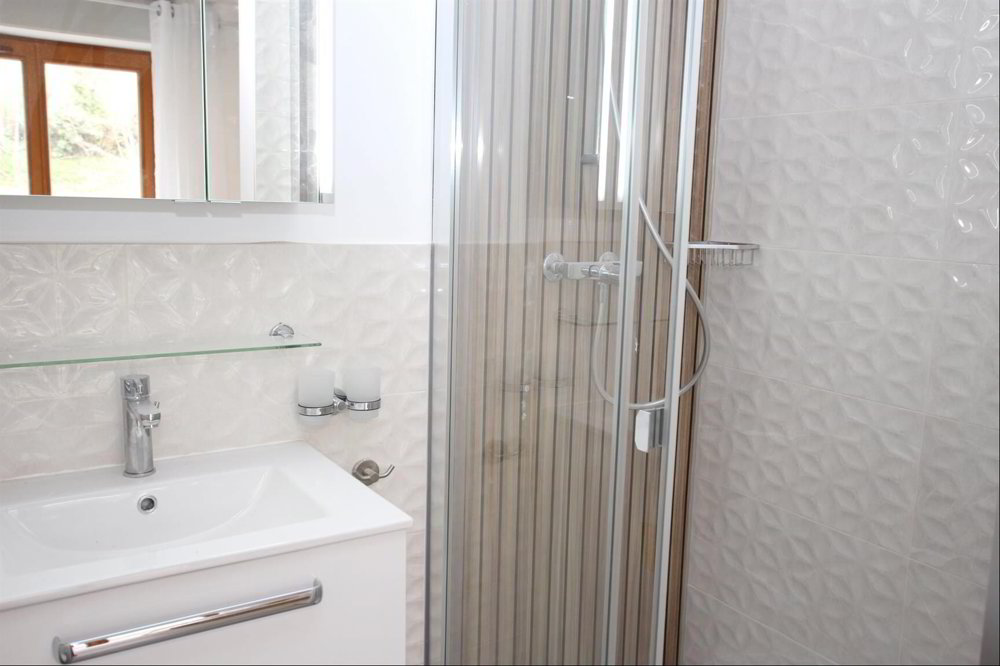 1 Zimmer Wohnung zu vermieten in Hermance - Bild 1/6