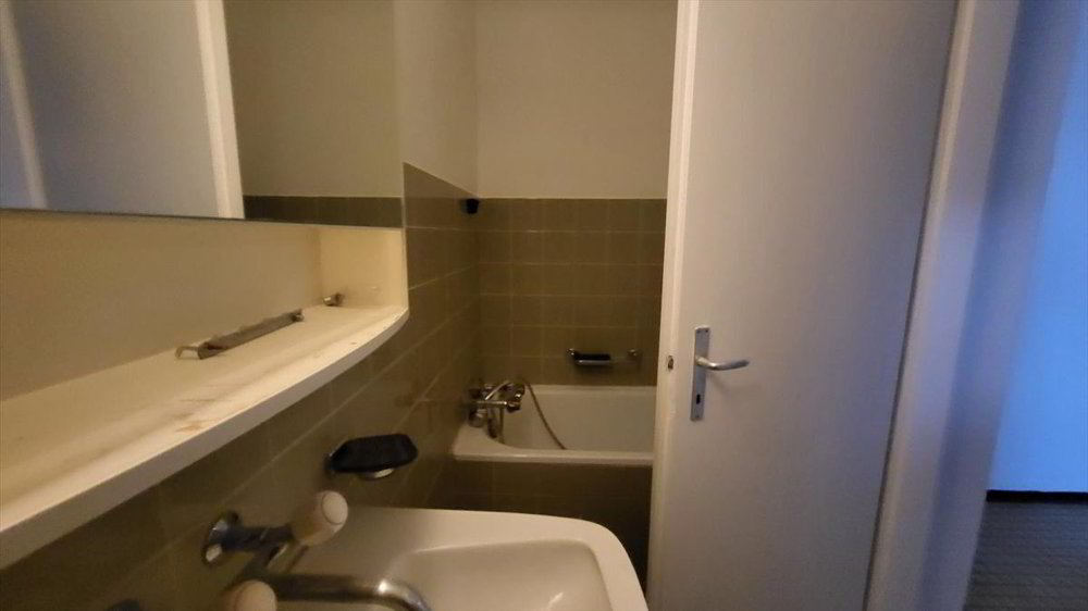 Appartamento di 3 locali in affitto a La Chaux-de-Fonds - immagine 1/10