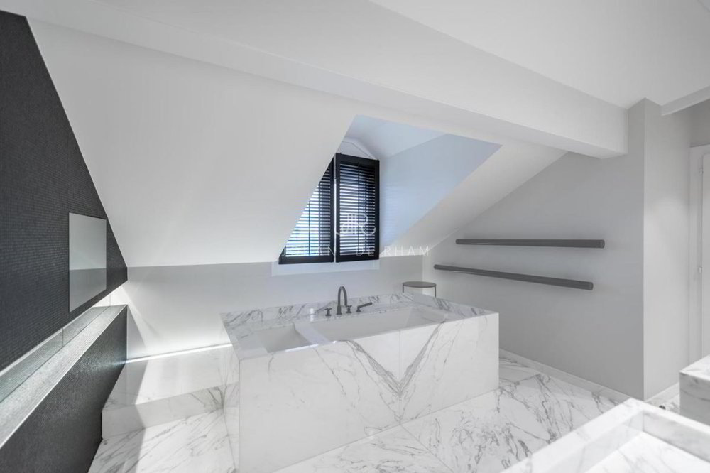 Casa di 8 locali in vendita a Cologny - immagine 1/12
