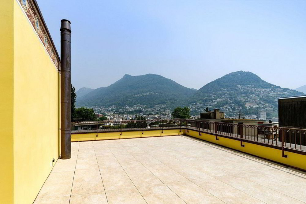 Casa di 13 locali in vendita a Lugano - immagine 1/11