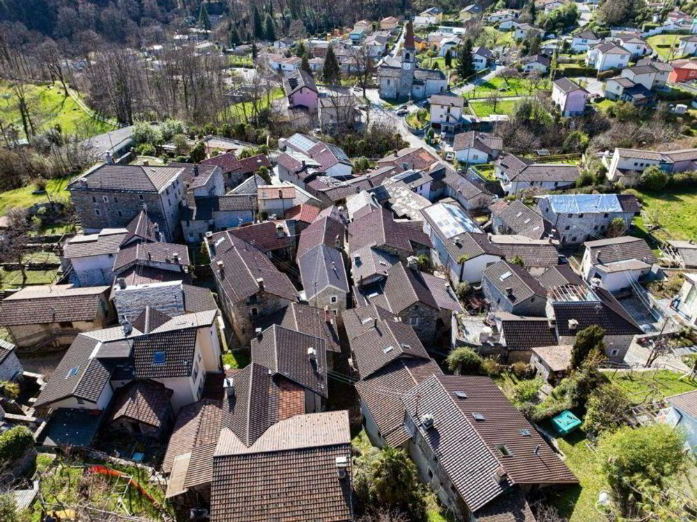 Casa di 6.5 locali in vendita a Losone - immagine 1/9