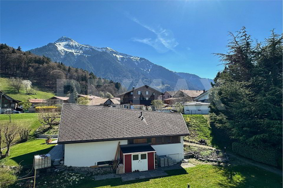2.5 rooms Apartment to buy in Wimmis - image 1/13