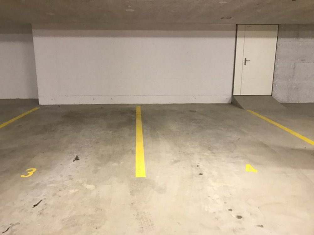 Parking, garage null pièces à louer à Rickenbach b. Wil - image 1/2