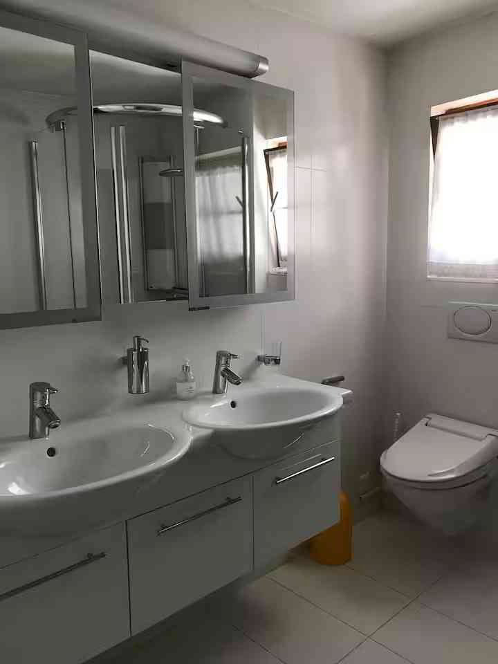 4.5 Zimmer Haus zu vermieten in Casaccia - Bild 1/9