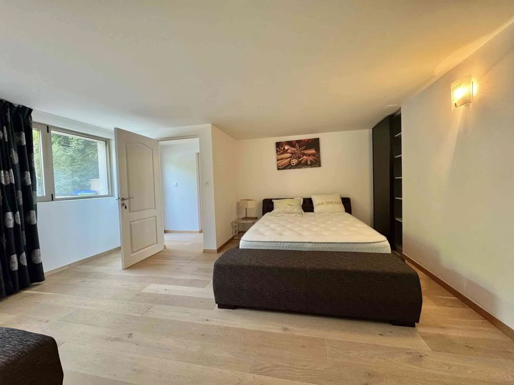 8.5 Zimmer Haus zu vermieten in Collonge-Bellerive - Bild 1/13