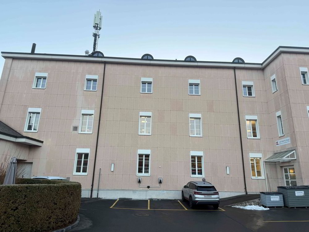 1 Zimmer Büro zu vermieten in Kriens - Bild 1/2