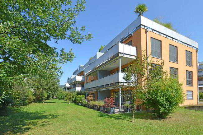 2 rooms Apartment for rent in Pfungen - image 1/1
