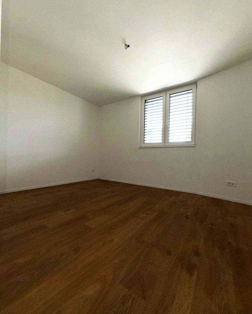Appartement 2.5 pièces à louer à Uznach - image 1/5