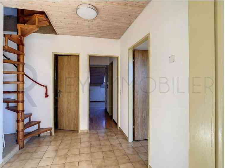 Appartamento di 3.5 locali in affitto a Commugny - immagine 1/8