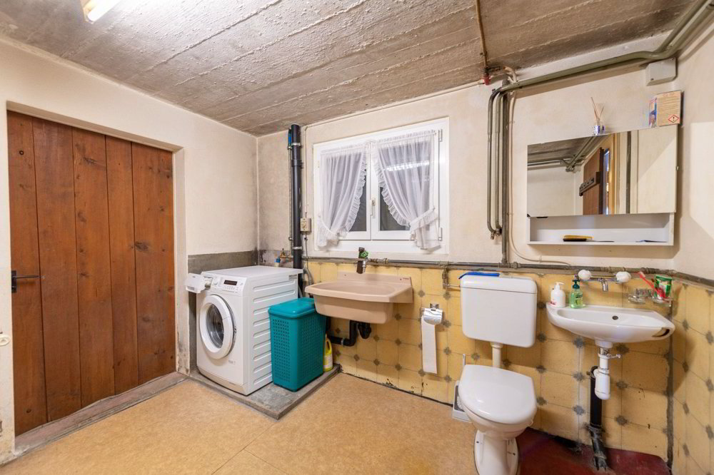 4.5 rooms House to buy in Langnau im Emmental - image 1/13