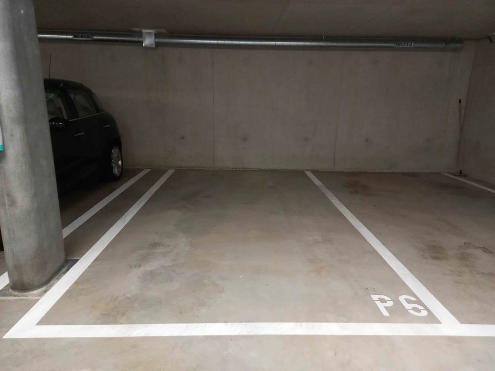 null Zimmer Parkplatz, Garage zu vermieten in Genf - Bild 1/1