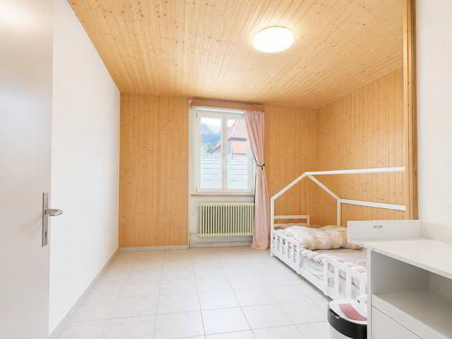 8 rooms Office & Commercial to buy in Moutier - image 1/13
