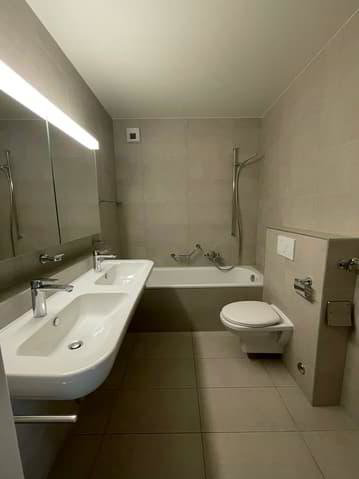 3.5 Zimmer Wohnung zu vermieten in Genf - Bild 1/8