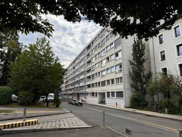null Zimmer Parkplatz, Garage zu vermieten in Genève - Bild 1/1
