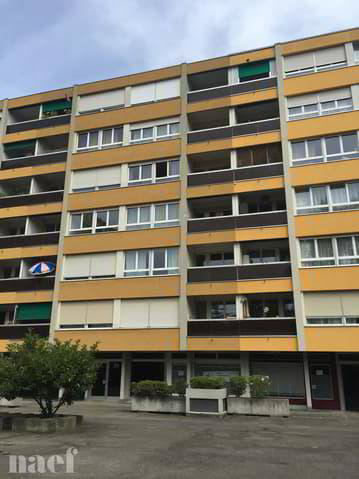 null rooms Car park, garage for rent in Meyrin - image 1/1