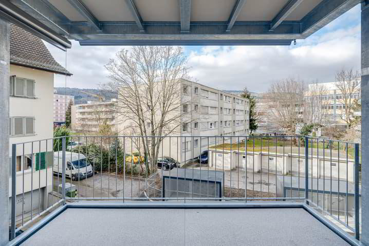Appartamento di 3.5 locali in affitto a Bienne - immagine 1/8