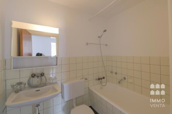 Appartamento di 3.5 locali in affitto a Bienne - immagine 1/12