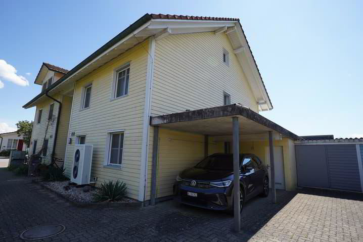 Casa di 6.5 locali in vendita a Safnern - immagine 1/11