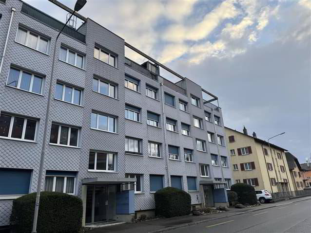 Appartamento di 2.5 locali in affitto a Bienne - immagine 1/7