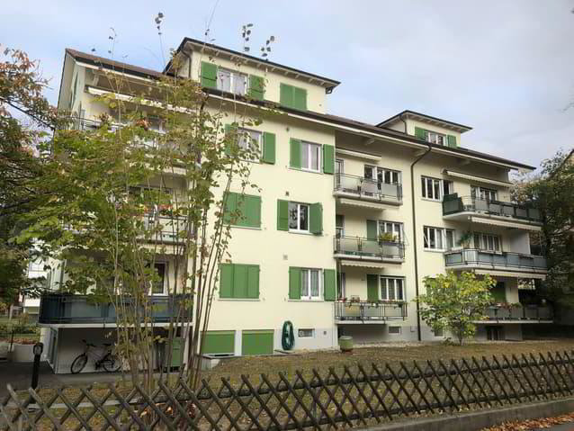 Appartamento di 2 locali in affitto a Bienne - immagine 1/6