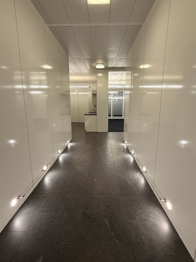 null rooms Office & Commercial for rent in Hünenberg - image 1/8