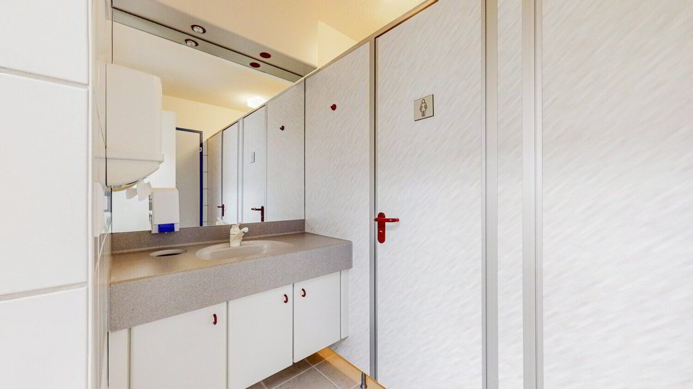 Local commercial en location à Lenzburg - 206 m² - Mehr