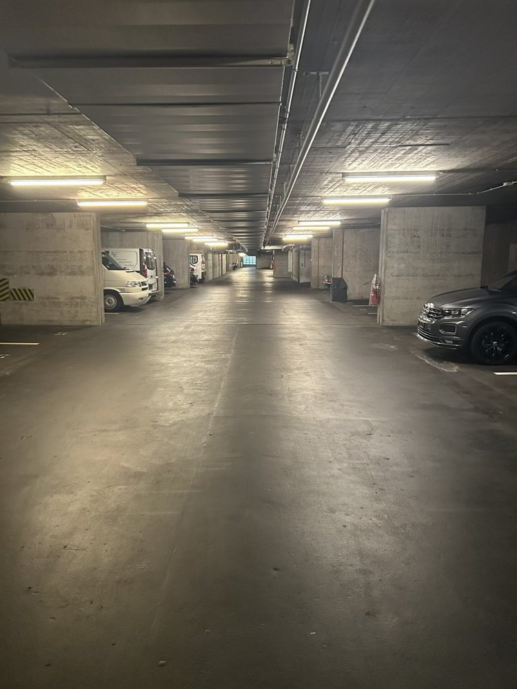 null Zimmer Parkplatz, Garage zu vermieten in Binningen - Bild 1/4
